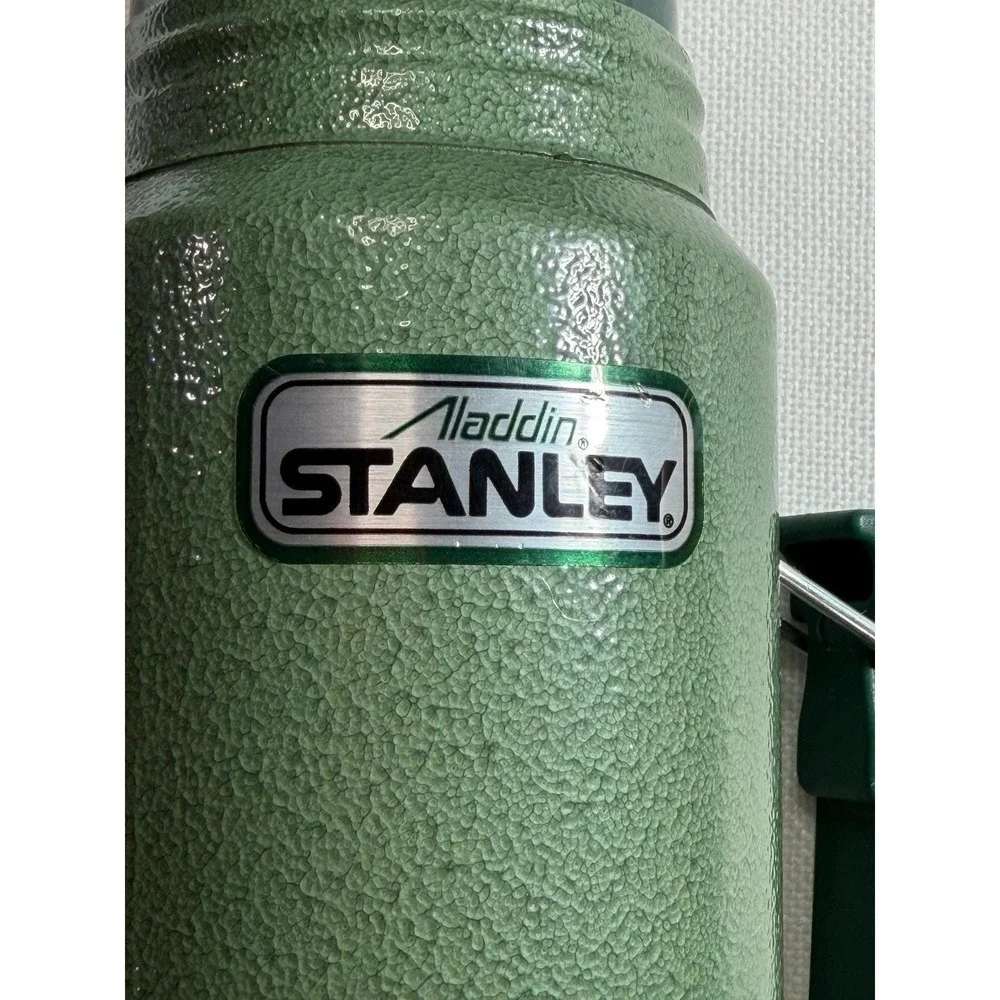 Vintage Aladdin Stanley Thermos A-944DH Hammertone Green 1 Quart Vacuum Bottle - Picture 2 of 13